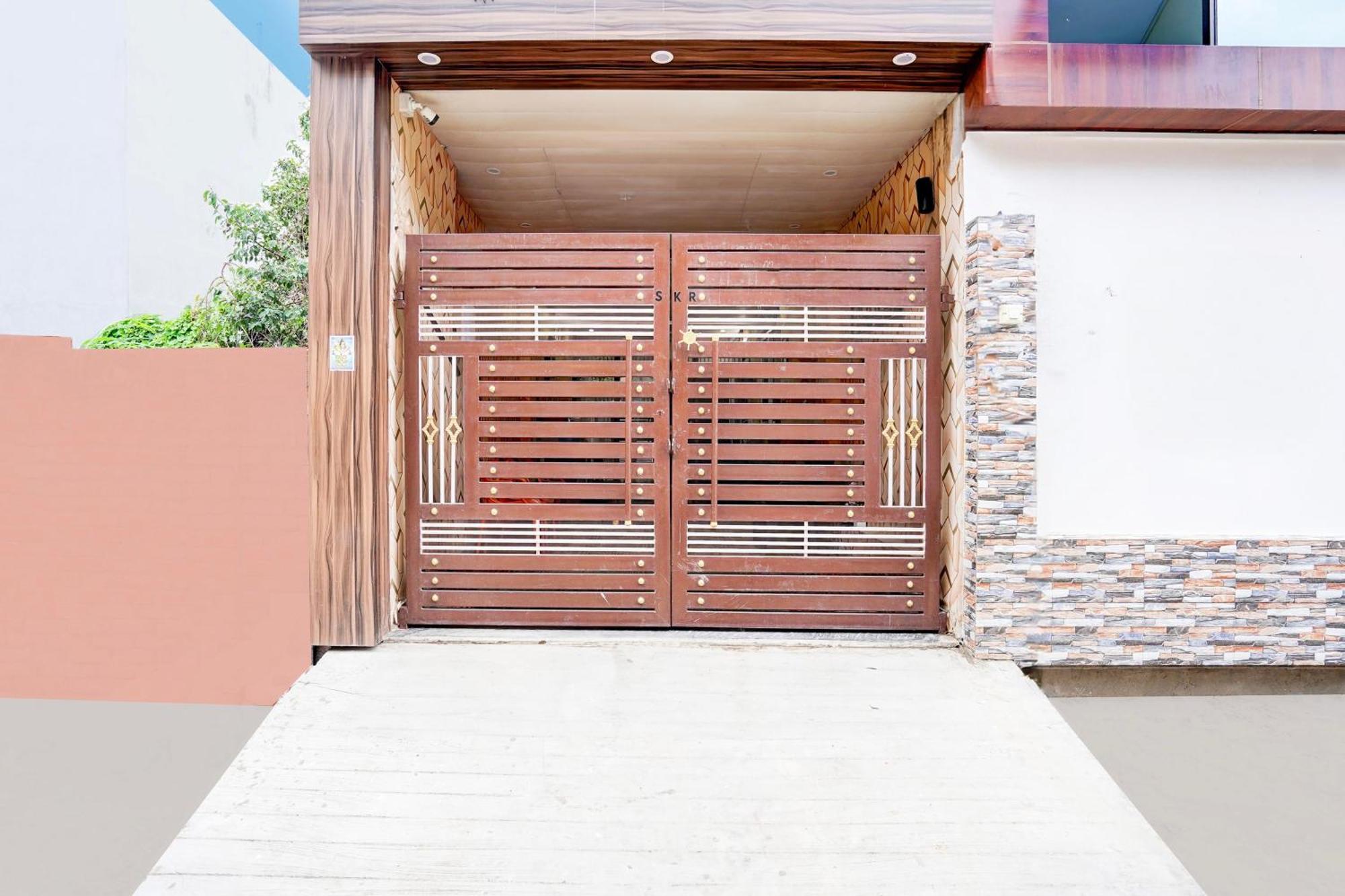 Super Hotel O Blw Kakarmatta Near Banaras Junction Varanasi Exterior foto